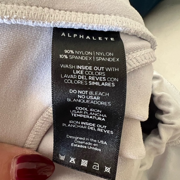 Alphatete woman’s light gray leggings joggers - Picture 11 of 11